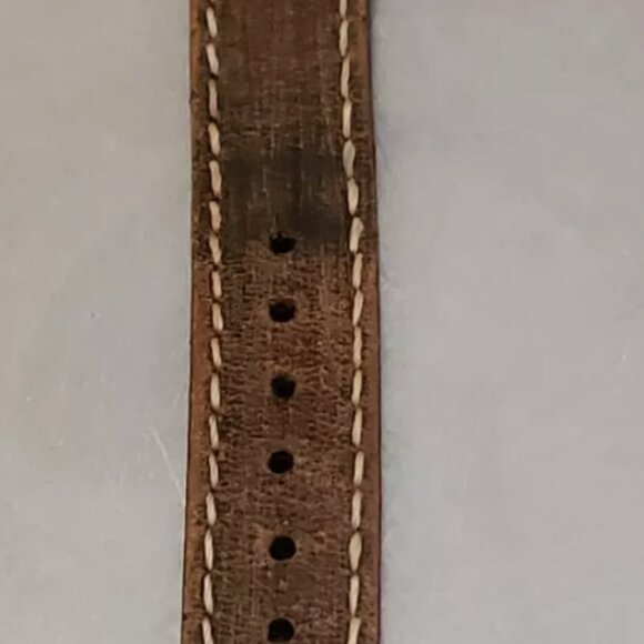 Relic by Fossil Womens watch zr55019 brown leather band silver case silver dial - Picture 10 of 12